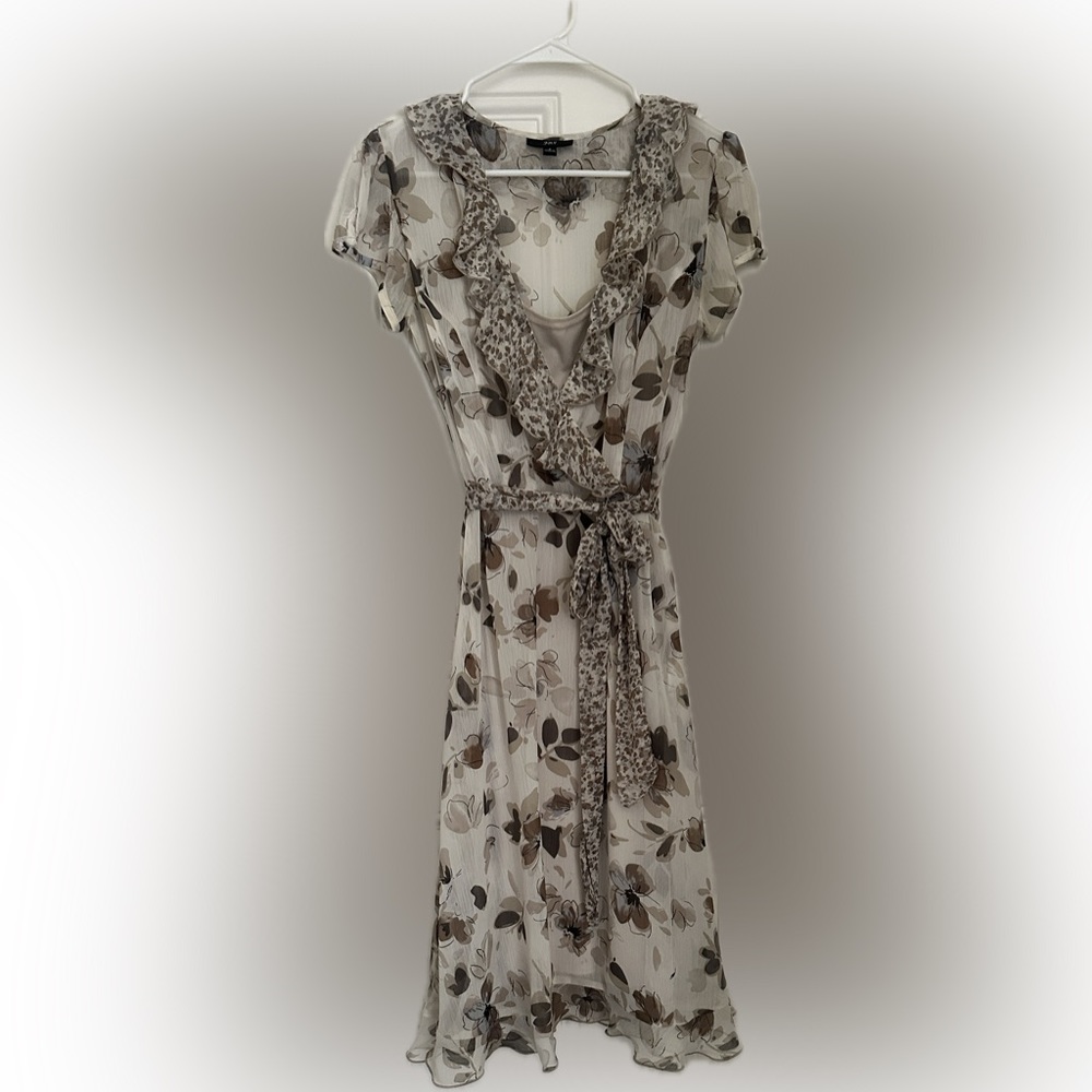 JBS spring knee length dress with ruffle trim womens size 6